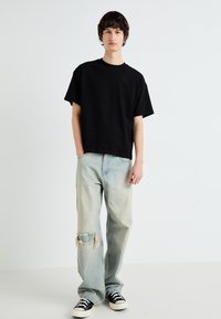 Weekday GREAT BOXY - Tricou basic - black