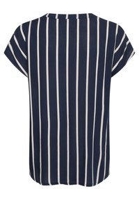 Haut bleu marine à rayures verticales blanches, manches courtes et encolure arrondie. Confectionné dans un tissu léger. Dos uni.