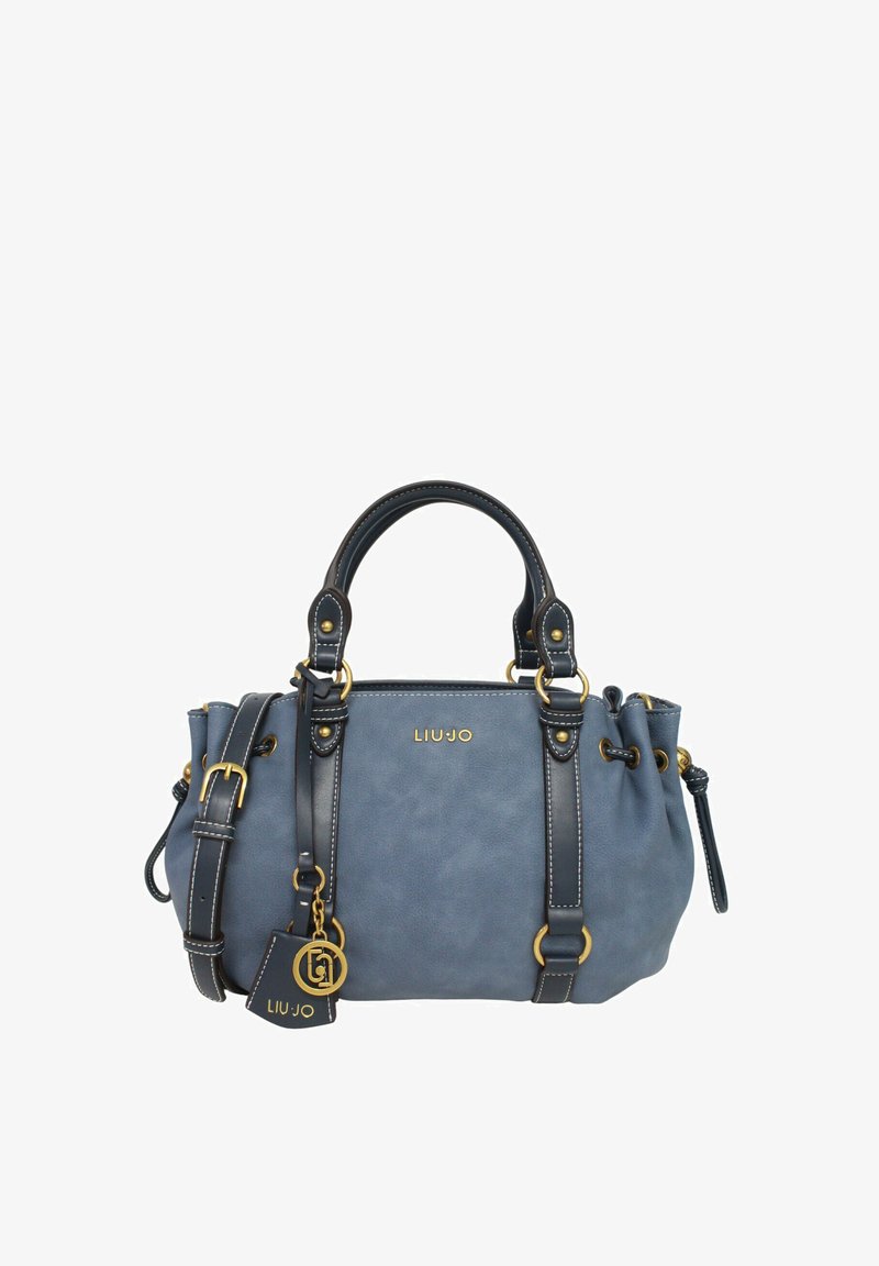 Sac à main en cuir bleu Liu Jo avec poignées noires, quincaillerie dorée, bandoulière amovible et breloque de marque sur fond blanc.