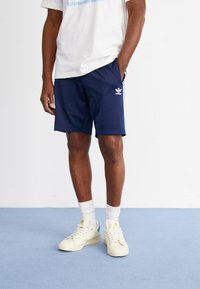 adidas Originals - FIREBIRD - Träningsbyxor - night indigo/white Miniatyrbild 1