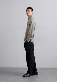 Won Hundred MAZA - Camisa - grey