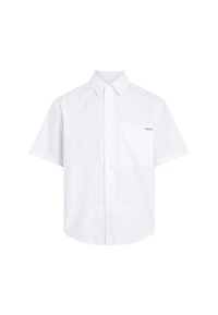 Camisa blanca de manga corta hecha de algodón, con cierre de botones en el frente, cuello clásico y un bolsillo en el pecho izquierdo que presenta un pequeño logotipo.