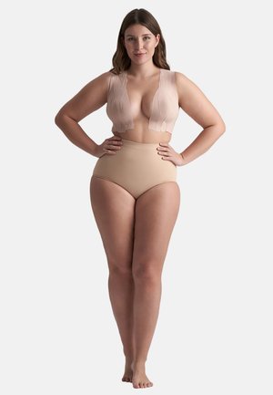Beige tweed set met een top met brede, textuur-straps en een diepe V-hals, gecombineerd met hooggetailleerde, gladde bikini-broekjes.