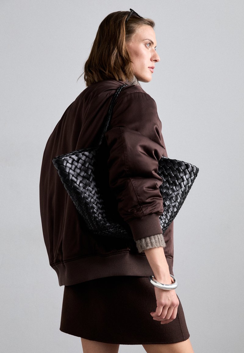 DRAGON DIFFUSION EGOLA - Kézitáska - black