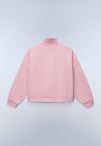 Ροζ απαλό φούτερ με μακριά μανίκια, ψηλό γιακά και ριμπ μανσέτες, απεικονισμένο από πίσω σε φωτεινό γκρι φόντο.