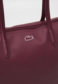 Lacoste CONCEPT - Velika torba - zin