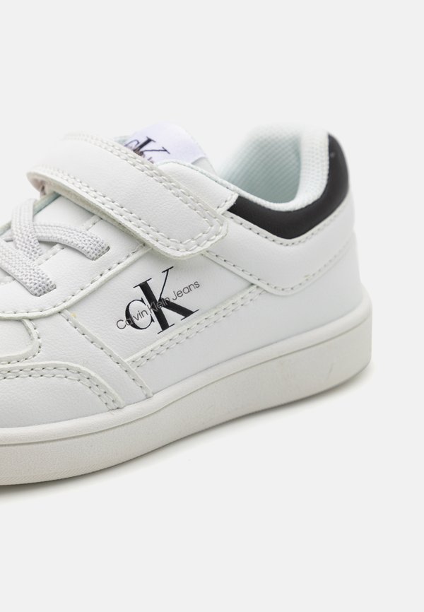 HARING UNISEX - Trainers3