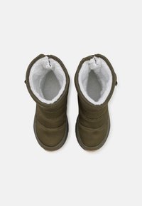 Viking EQUIP PULL ON WARM WP - Zimné čižmy - olive