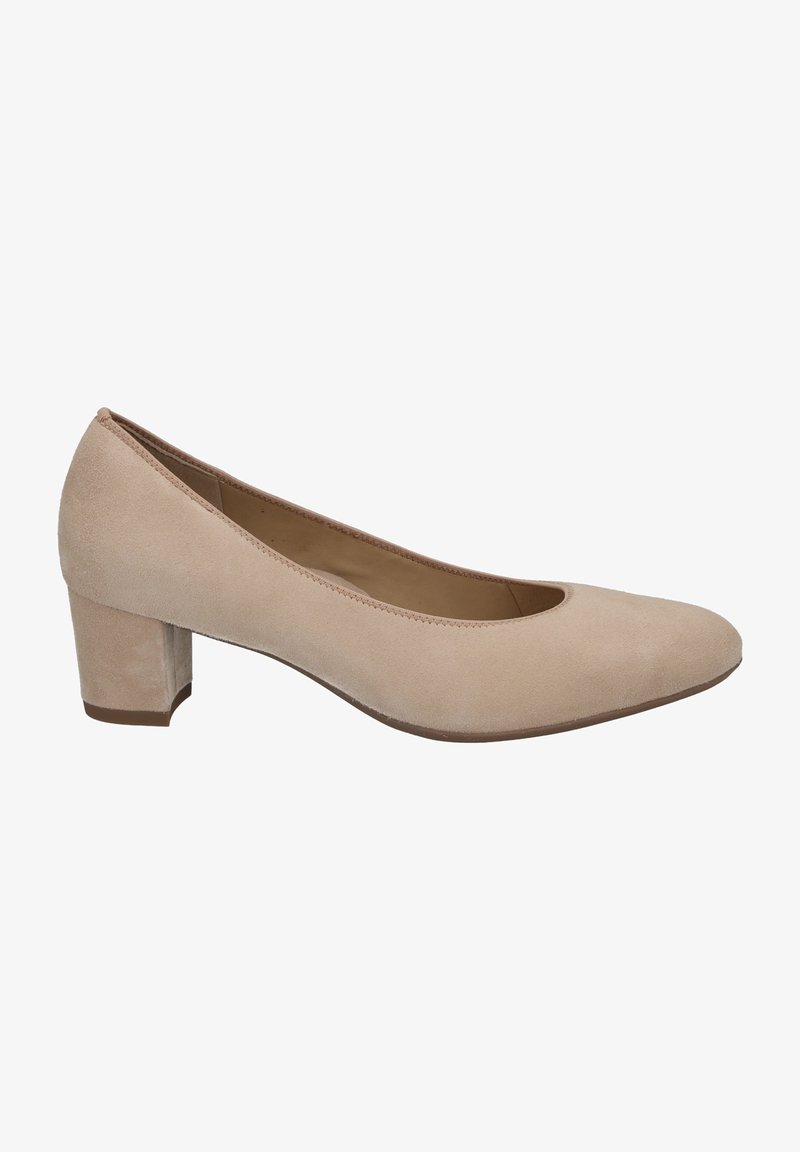 Escarpin pour femme en daim beige avec bout arrondi et petit talon bloc, présenté de profil sur un fond blanc.