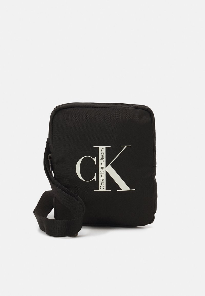 Calvin Klein Jeans SPORT ESSENTIALS REPORTER UNISEX Across body bag
