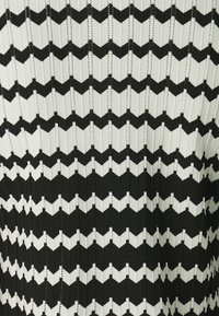 Bruuns Bazaar RIVERSBBKATALIN KNIT POLO - Polo shirt - white cream/black