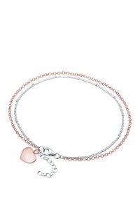 Silber- und roségoldene Doppelstrang-Kettenarmband mit einem rosa Herzanhänger, ausgestattet mit einem Verschluss und verstellbarer Länge.