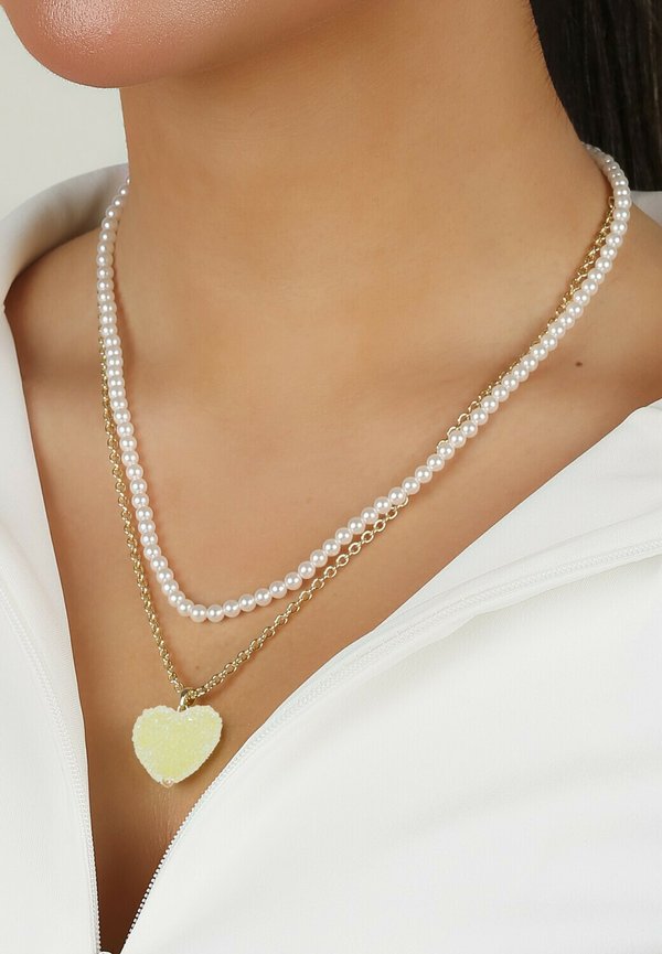 SUGAR HEARTS - Halskette