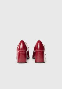 Tamaris Escarpins - red