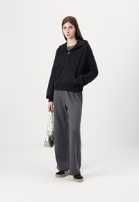 Hollister Co. Kapucnis pulóver - casual black