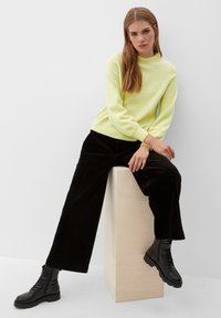 s.Oliver Strickpullover - limettengrün