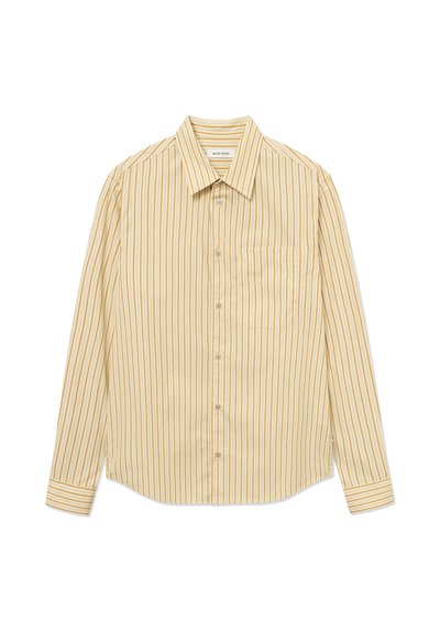 Keltainen raidallinen pitkähihainen paita, valmistettu kankaasta; siinä on kaulus, napitettava edestä, vasemman rinnan tasku ja hihansuut.