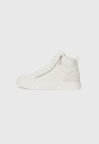 Unselected, triple bright white