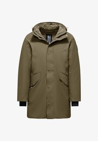 Selezionato, brownstone