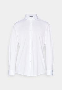 Camicia bianca a maniche lunghe con bottoni, realizzata in tessuto morbido. Presenta un colletto classico, una parte anteriore con bottoni e polsini blu a contrasto.