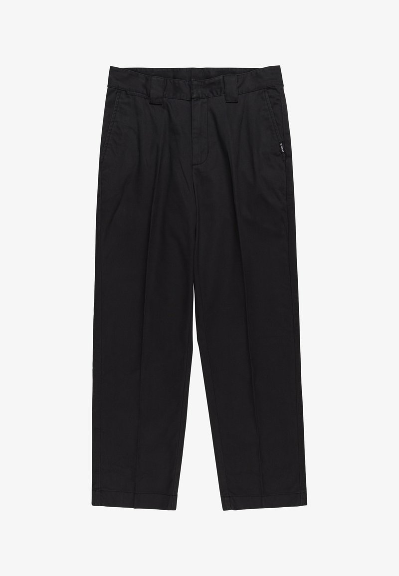 Pantalon en coton noir à coupe décontractée, avec un devant plissé, des jambes droites et des passants de ceinture. Texture lisse, sans motifs visibles.
