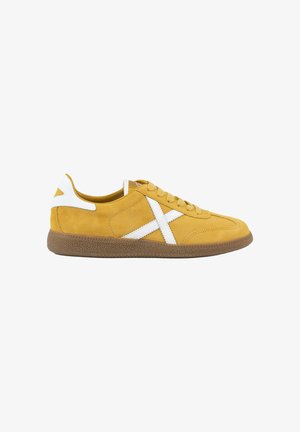 MUNICH, Zapatillas - amarillo