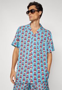 arrels Barcelona CAMP COLLAR SHIRT ECO - Cămașă - light blue lick me