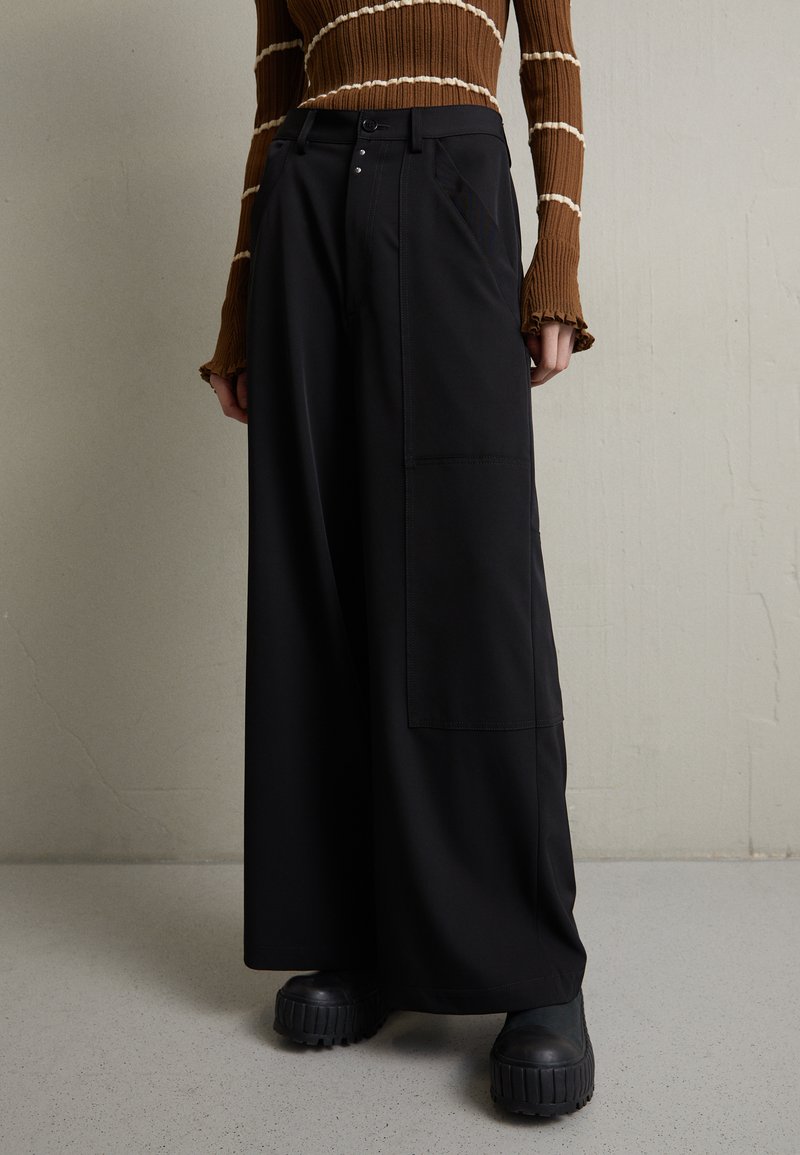 MM6 Maison Margiela Men's Belted Pants Brown