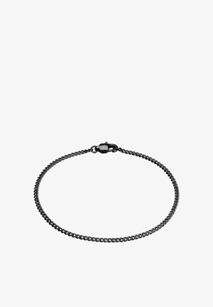 Zwart metalen kettingarmband met in elkaar grijpende schakels, met een gladde textuur en een stevige sluiting. Eenvoudig, cirkelontwerp.