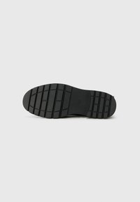 Marco Tozzi Botine clasice - black