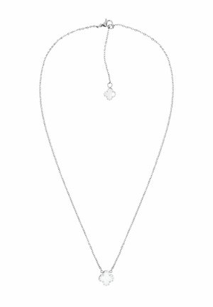 Delicado collar de cadena de plata con un pequeño colgante de trébol de cuatro hojas y cierre ajustable con extensión.