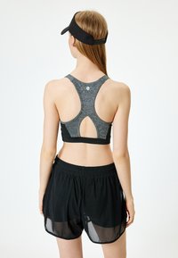 Koton BASIC szary