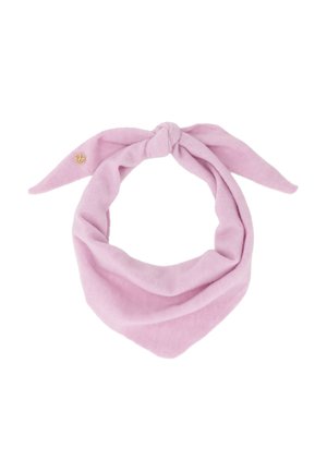 Roze sjaal gemaakt van zacht stof, ontworpen in een driehoekige vorm met knoopuiteinden. Beschikt over een klein gouden logo detail aan één kant.
