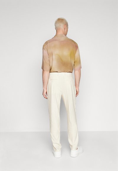 LARDINI PANTALONE UOMO ATTITUDE DROP  - Hlače za odijelo - cream