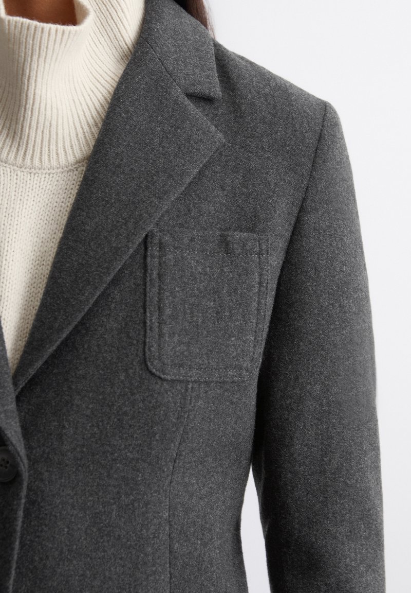 Blazer H&M Gris Foncé Taille 4 - Occasion Très Bon état - Pour Femme