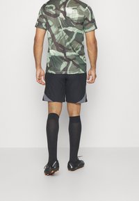 Nike Performance Pantaloncini sportivi - black