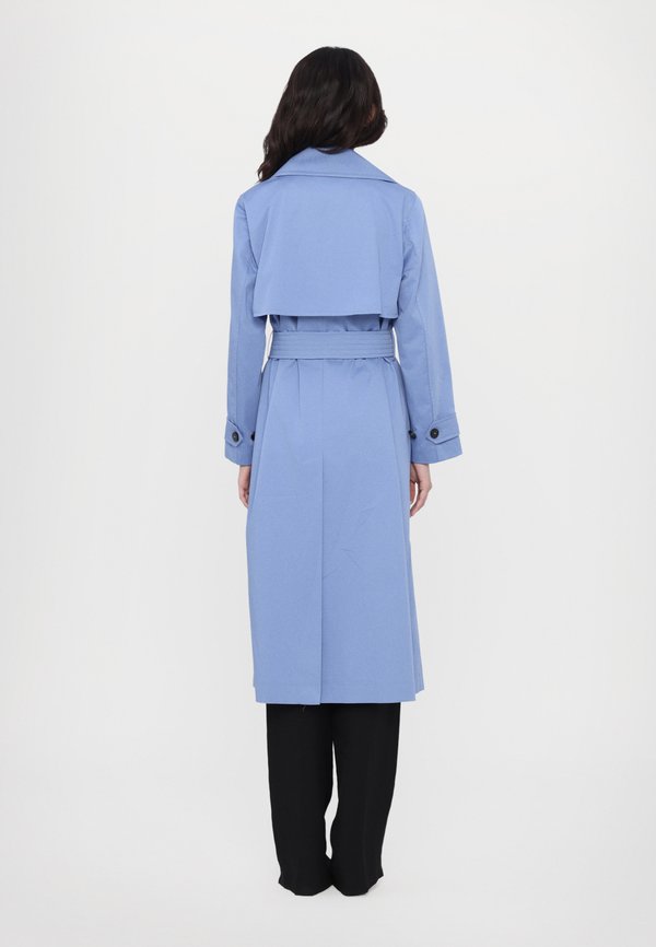 CLORURO - Trenchcoat - azzurro polvere2