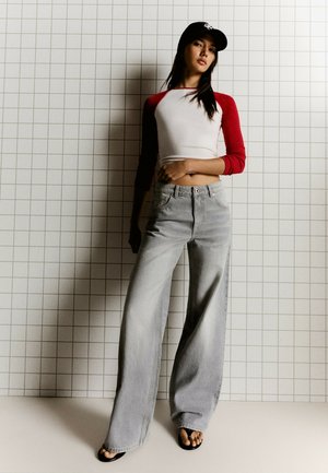 Bershka, STRAIGHT WIDE HIGH WAIST- JEANS - Wide Leg - grey