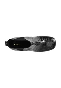 Botine negre din piele patentată, cu un model texturat de crocodil, vârf ascuțit, laterale elastice și un toc mic, având un logo de aur în interior.