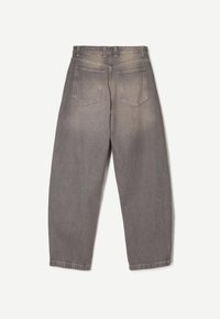 Niewybrane, mottled dark grey