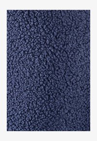 Sélectionné, Midnight Blue