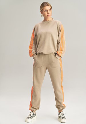 Figl - Dres