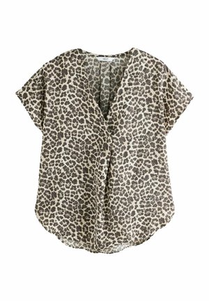 Blůza s krátkým rukávem a véčkovým výstřihem v leopardím vzoru v béžových a tmavě hnědých odstínech, s volným střihem a zakřiveným lemováním.