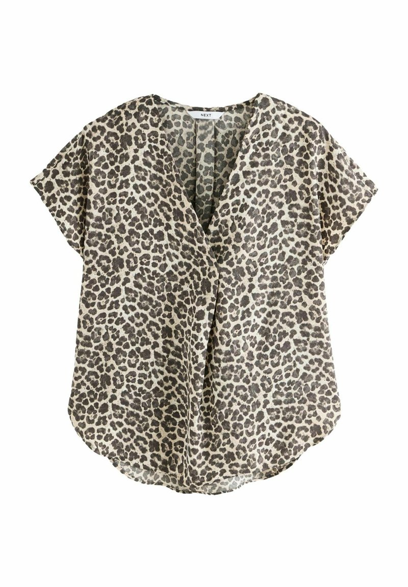 Kurzärmlige Bluse mit V-Ausschnitt im Leopardenmuster in einer beige und dunkelbraunen Farbkombination, mit lockerer Passform und geschwungener Saumlinie.