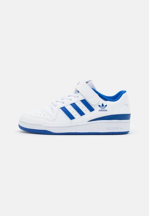 FORUM UNISEX - Sneakers basse - footwear white/team royal blue