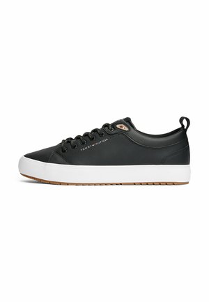 FINE-CLEAT - Trainers - black