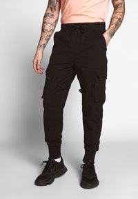 Urban Classics - TACTICAL TROUSER - Kapsáče - black Miniatúrny obrázok 1