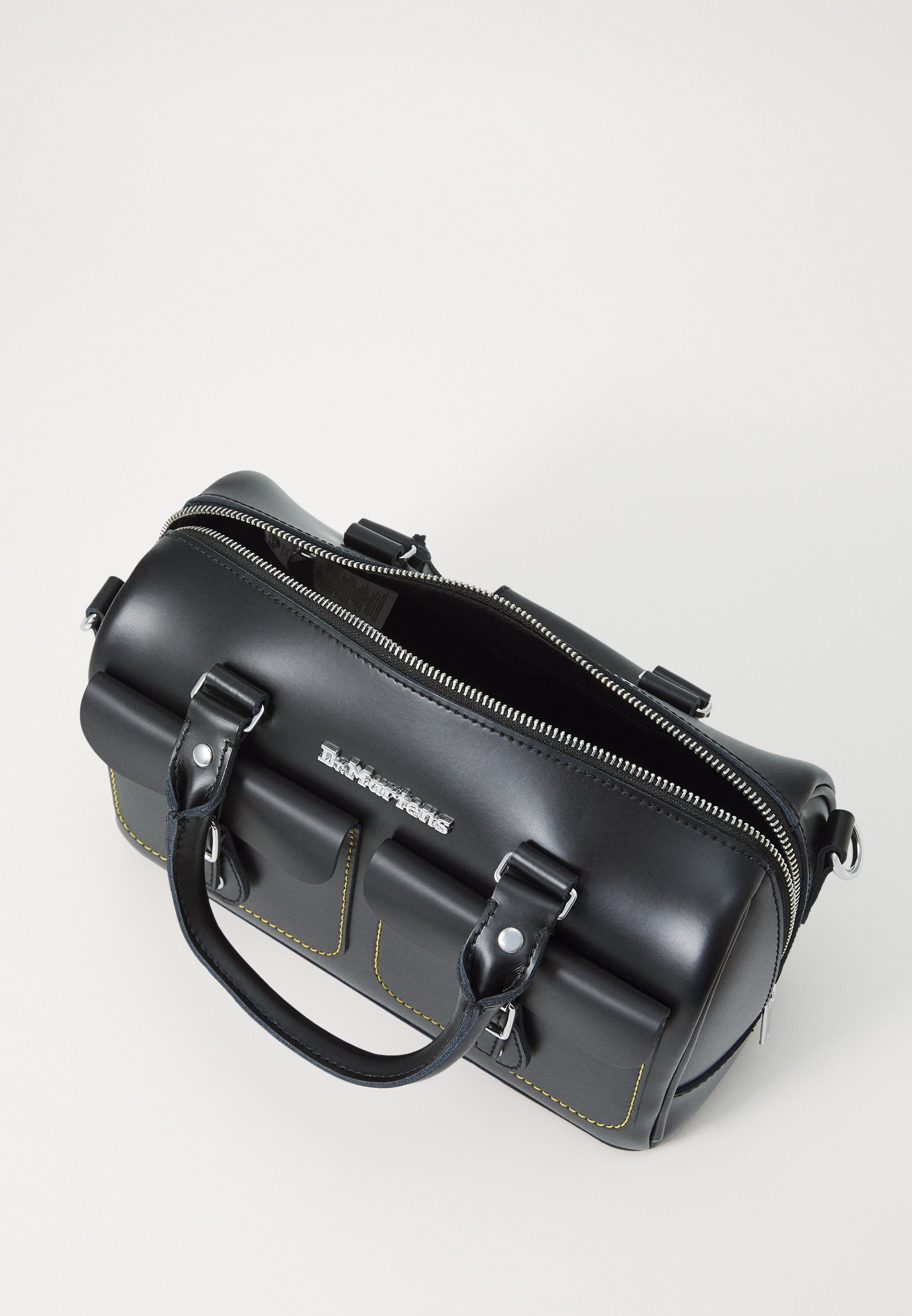 Dr Martens★KIEV LEATHER TOP HANDLE BAG★BLACK Kiev Leather Top Handle Bag in Black | Dr. Martens