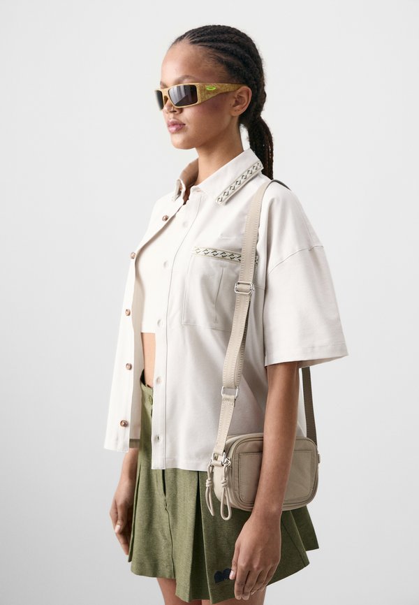 X NAOMI OSAKA - Button-down blouse4