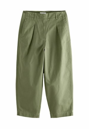 Pantalon court taille haute vert olive à jambes larges, avec passants pour ceinture et poches latérales, en tissu léger.